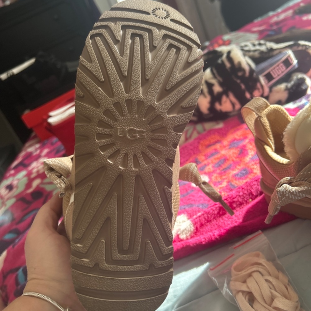 Boots - Picture 3 of 3